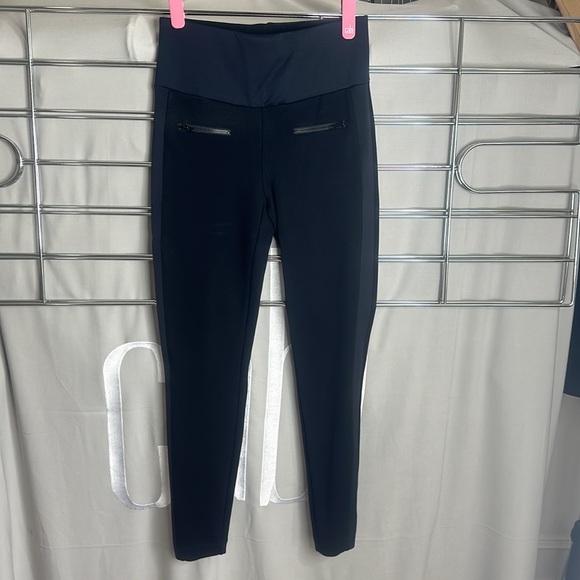 Cabi Tuxedo Legging - Picture 5 of 7